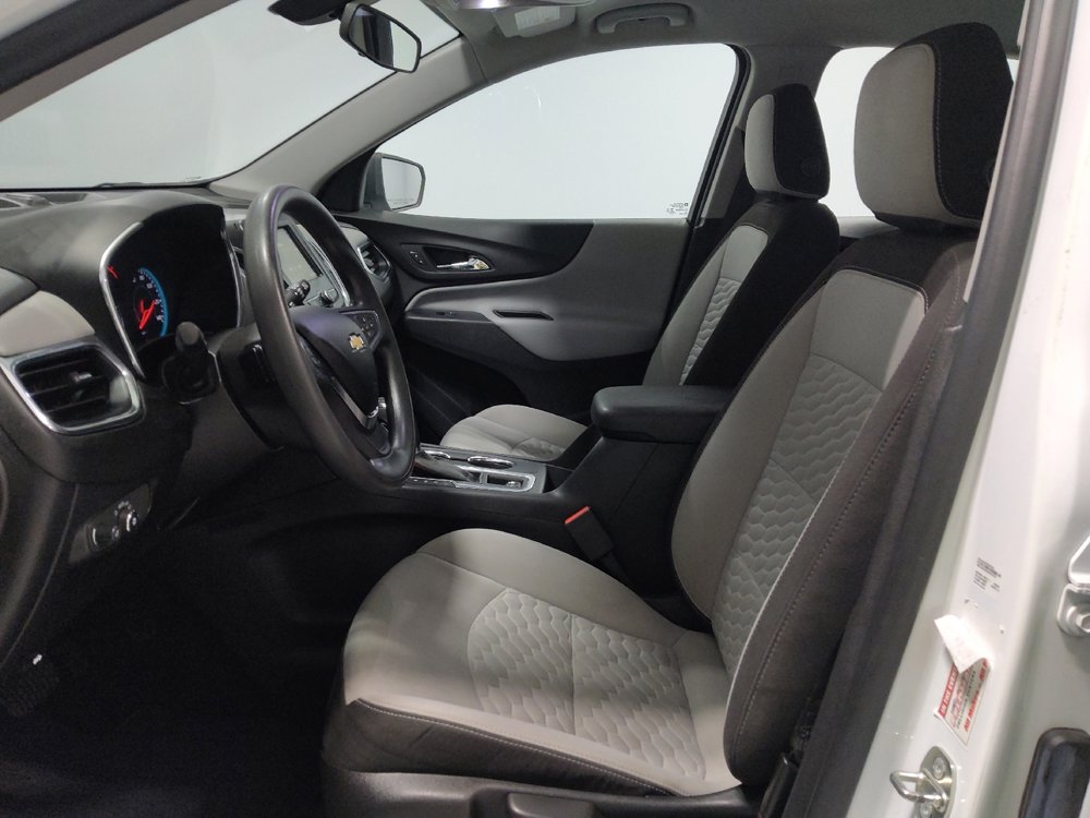 Used 2019 Chevrolet Equinox LS image 17