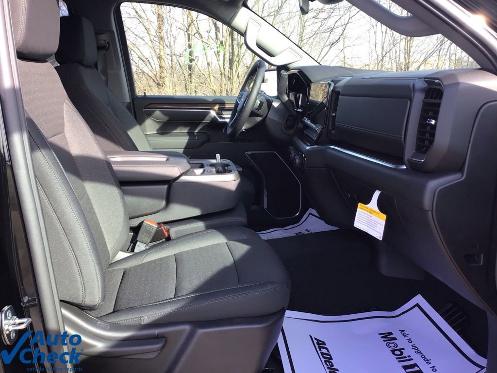 Used 2026 Chevrolet Silverado 1500 RST image 21