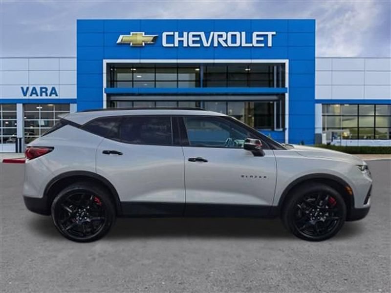 Used 2021 Chevrolet Blazer LT w/ Redline Edition FWD image 6