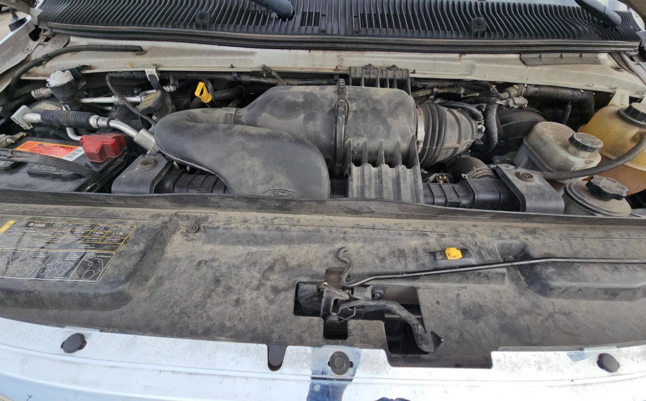 Used 2014 Ford E-350 and Econoline 350 XLT RWD image 21