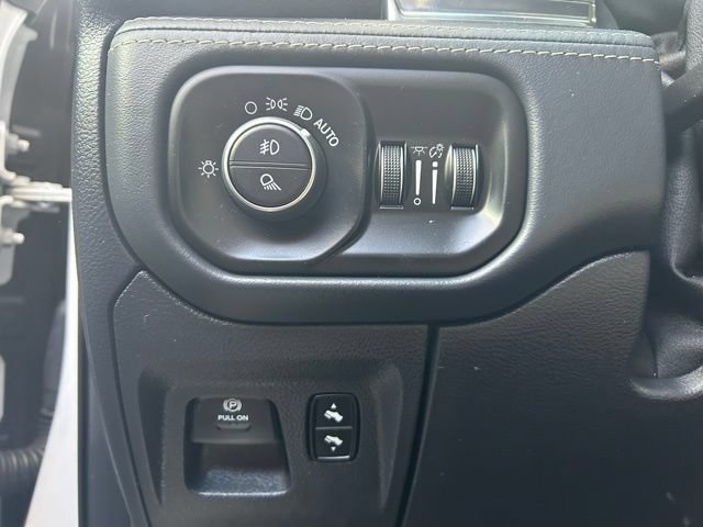 Used 2020 RAM 1500 Limited AWD/4WD image 19