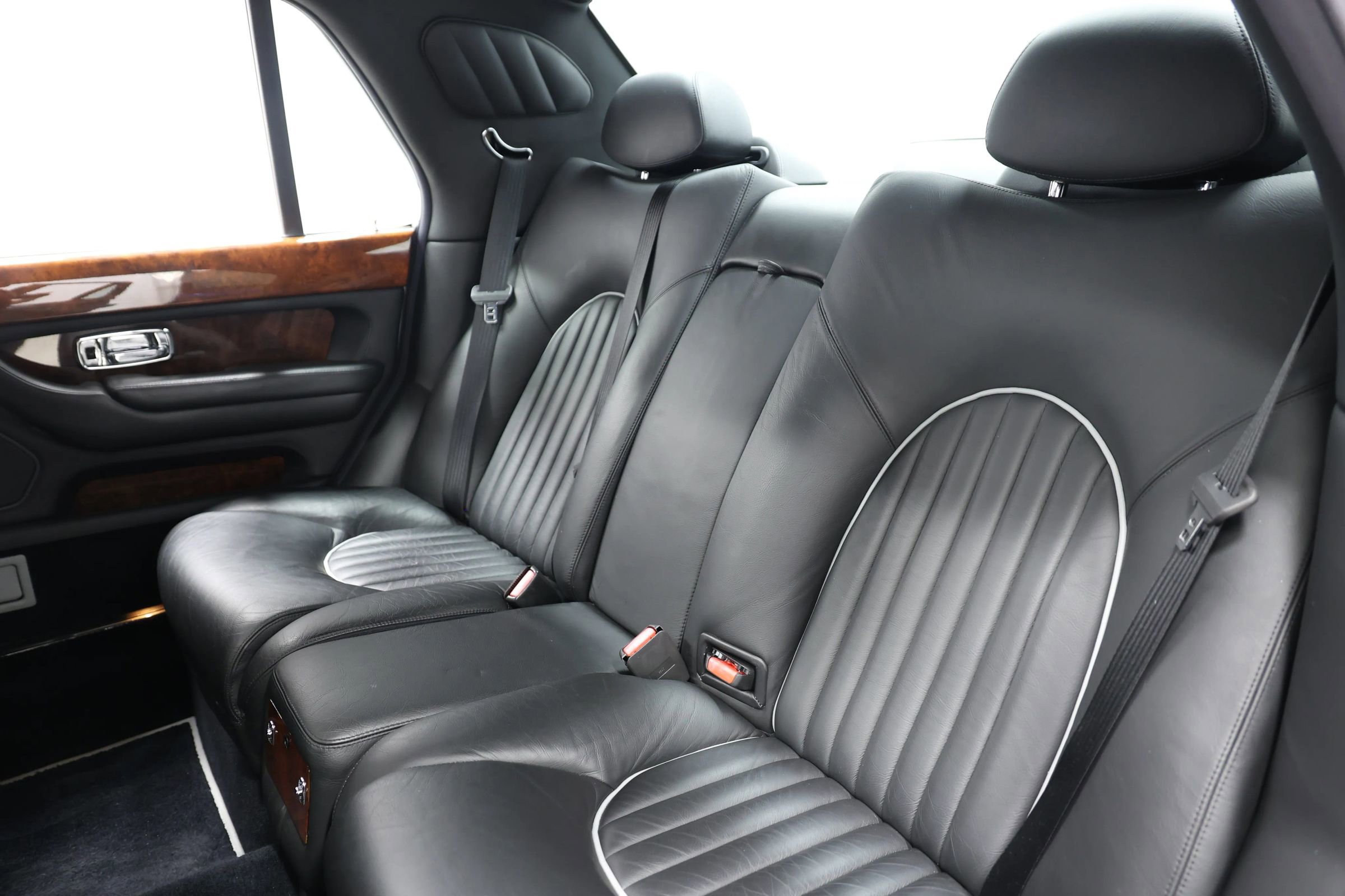 Used 2001 Bentley Arnage Red Label image 3