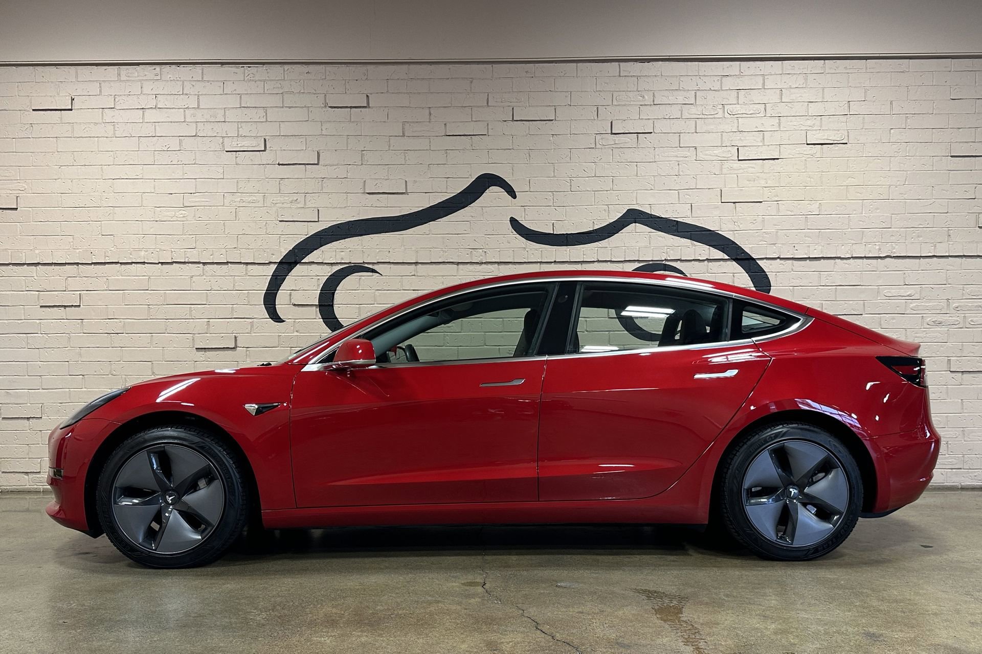 Used 2018 Tesla Model 3 Long Range image 9
