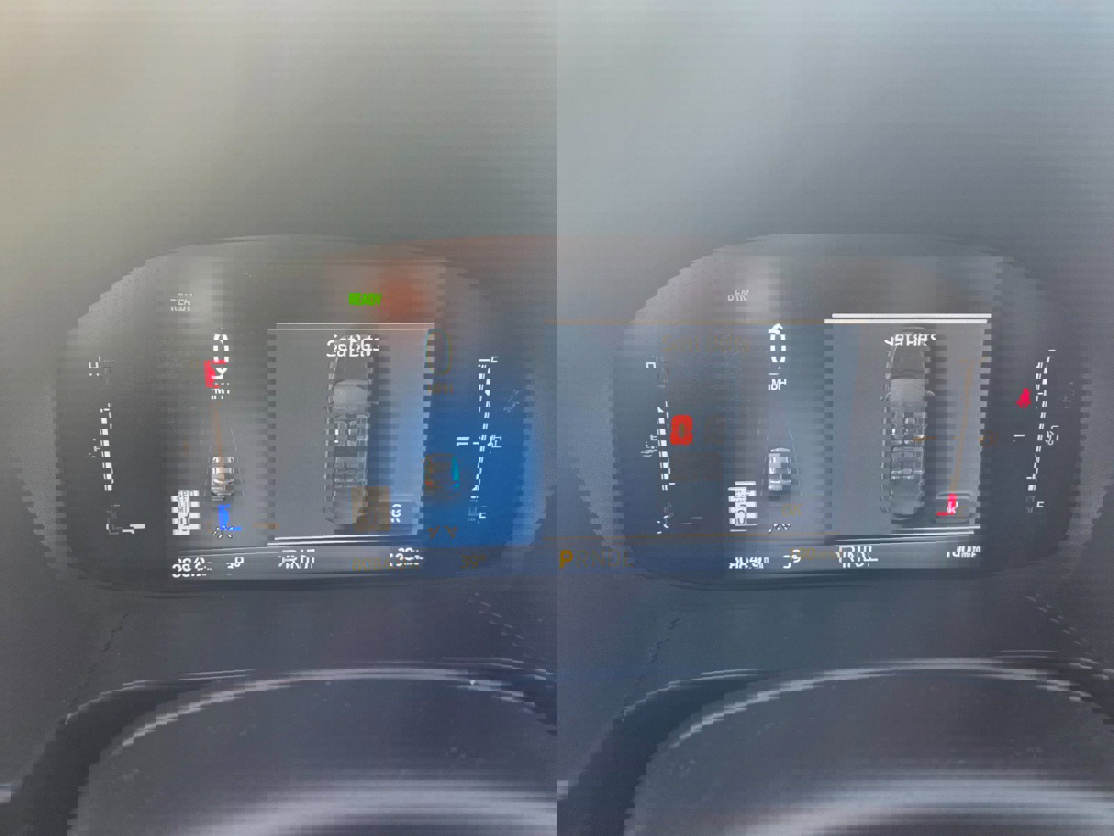 Used 2025 Ford Escape ST-Line w/ Equipment Group 301A image 12