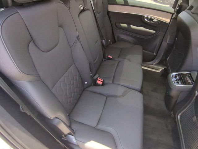 Used 2025 Volvo XC90 B6 Plus w/ Protection Package Premier image 15