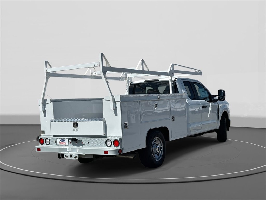 New 2025 Ford F350 XL w/ XL Chrome Package image 5