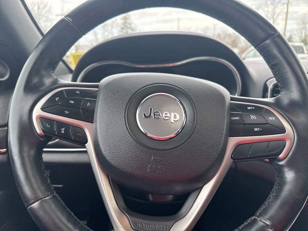 Used 2021 Jeep Grand Cherokee Limited image 21