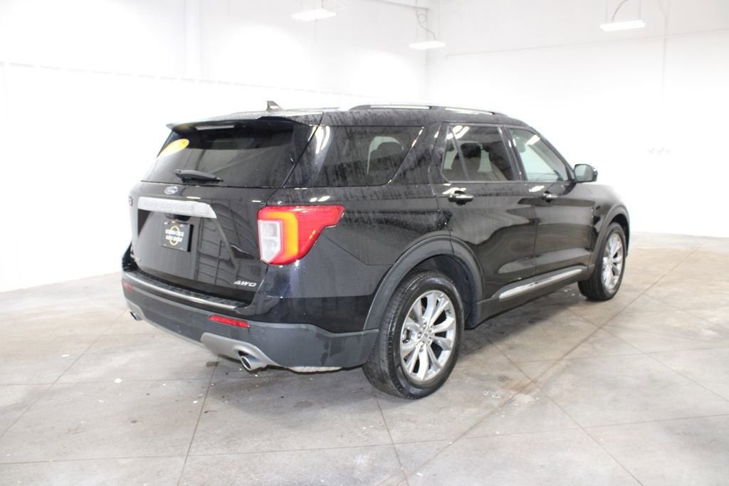 Used 2023 Ford Explorer Limited image 9