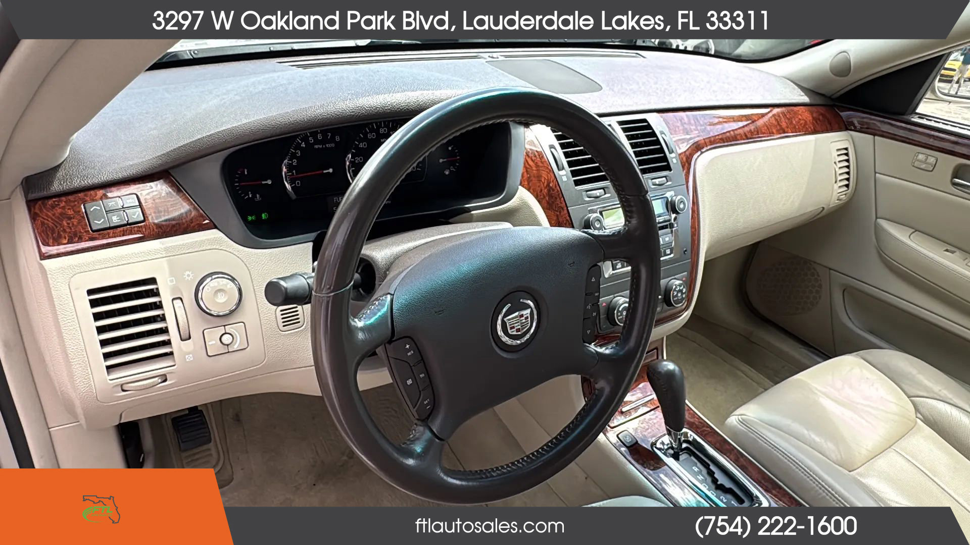 Used 2007 Cadillac DTS w/ Trunk Convenience Package image 30