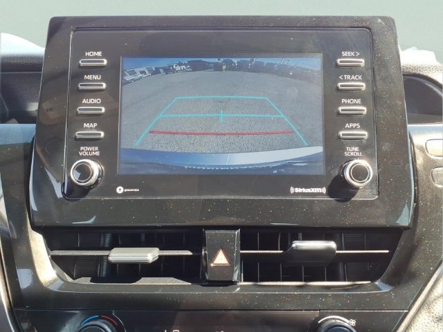 Used 2021 Toyota Camry SE FWD image 19