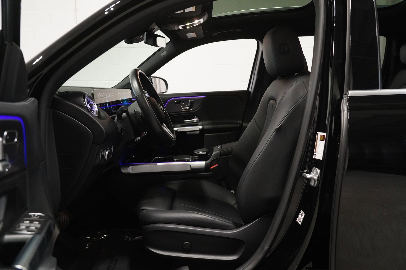 Certified 2023 Mercedes-Benz GLB 250 GLB 250 image 12