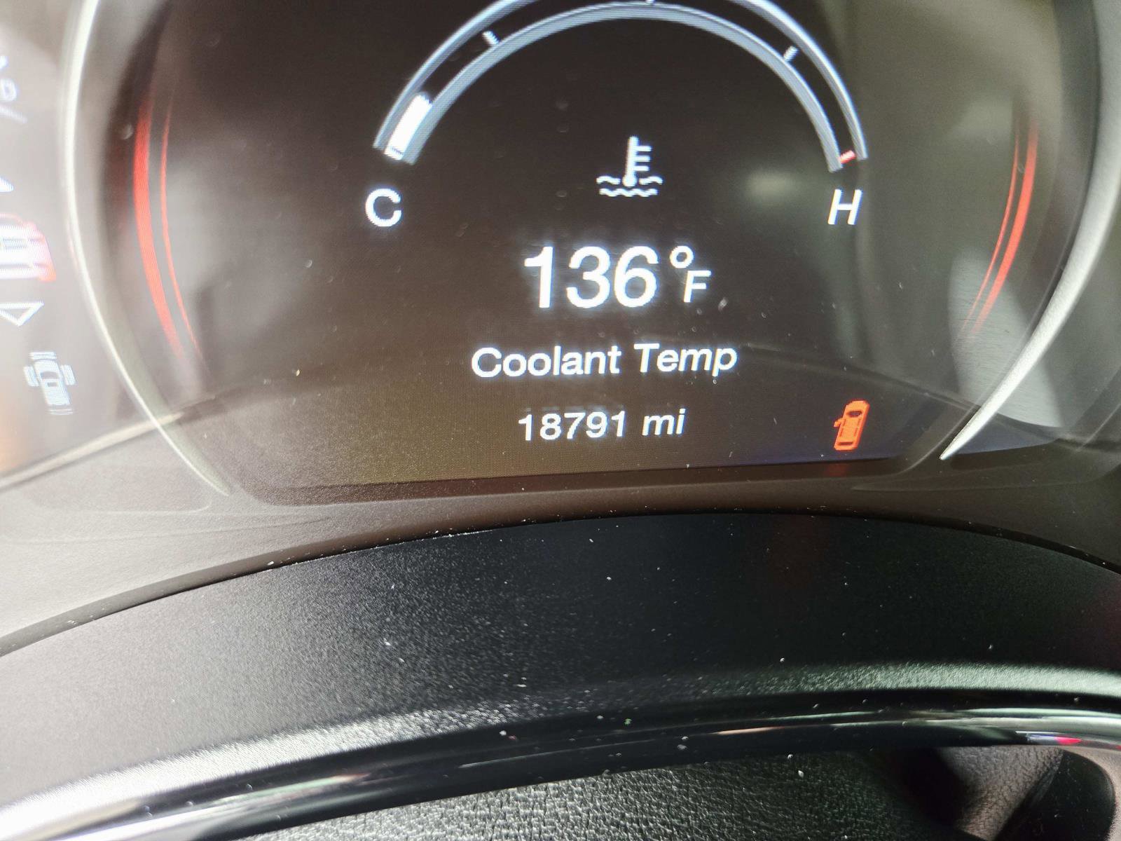 Used 2024 Dodge Durango GT image 28