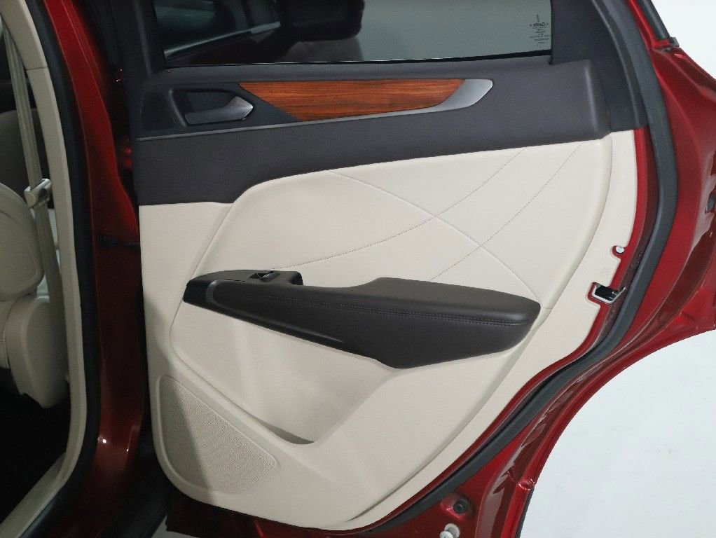 Used 2019 Lincoln MKC Select w/ Select Plus Package image 31