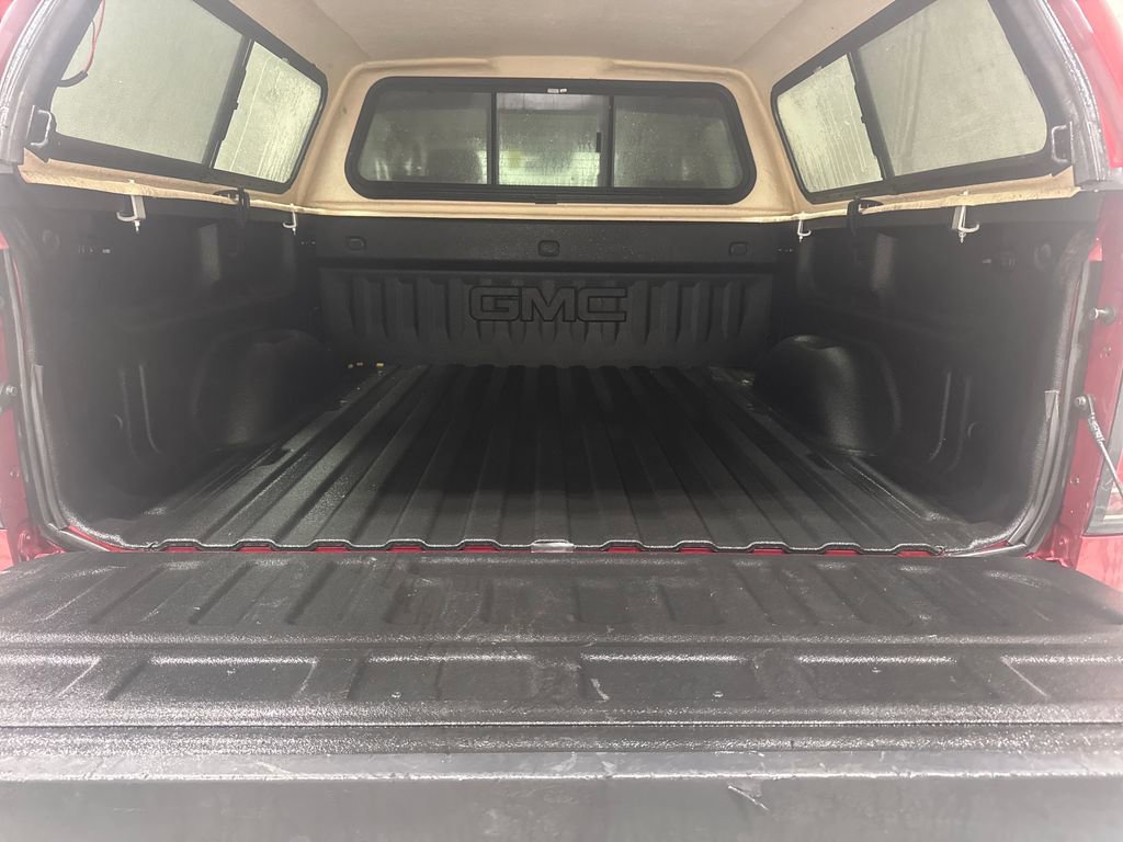 Used 2018 GMC Sierra 1500 SLT AWD/4WD image 10