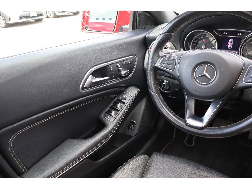 Used 2017 Mercedes-Benz CLA 250 4MATIC image 30
