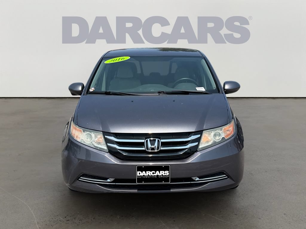Used 2016 Honda Odyssey SE image 2