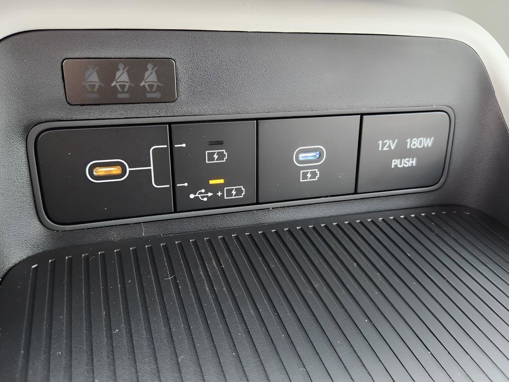 New 2026 Hyundai Kona SE image 21