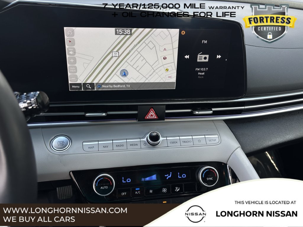 Used 2025 Hyundai Elantra Limited FWD image 14