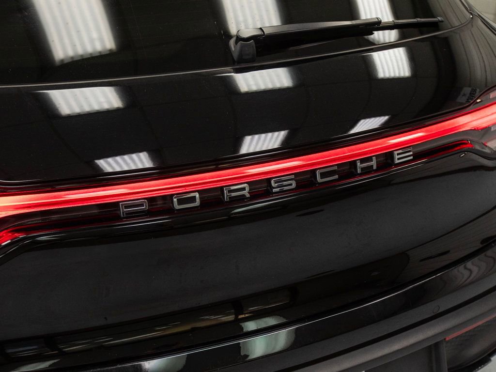 Used 2022 Porsche Macan S image 35