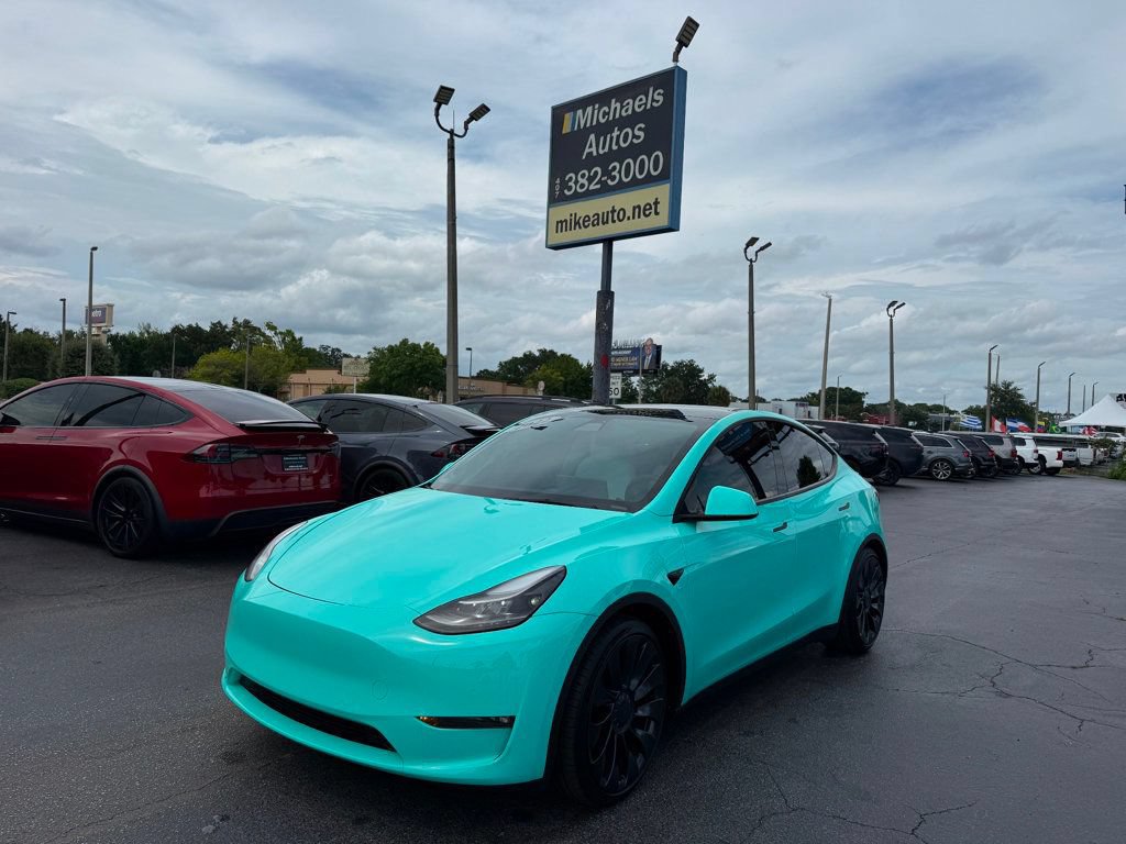 Used 2022 Tesla Model Y Performance AWD/4WD video 1