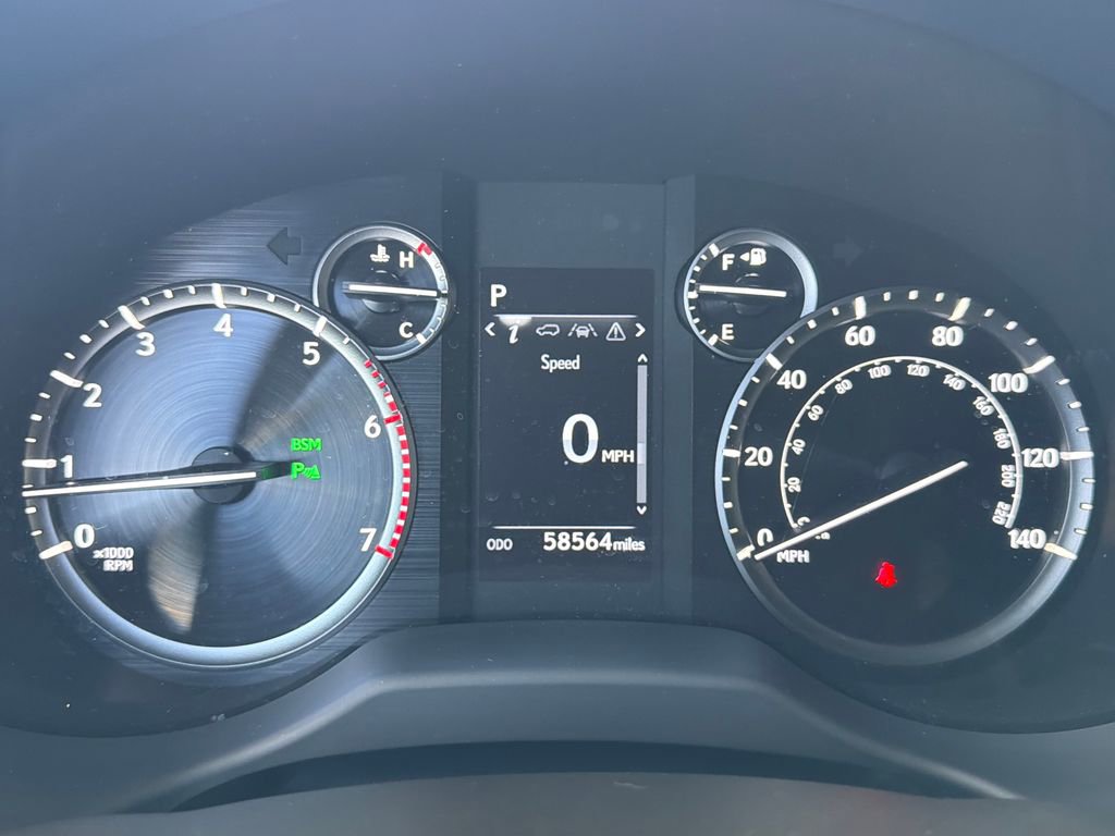 Used 2023 Lexus GX 460 w/ Black Line Special Edition image 25