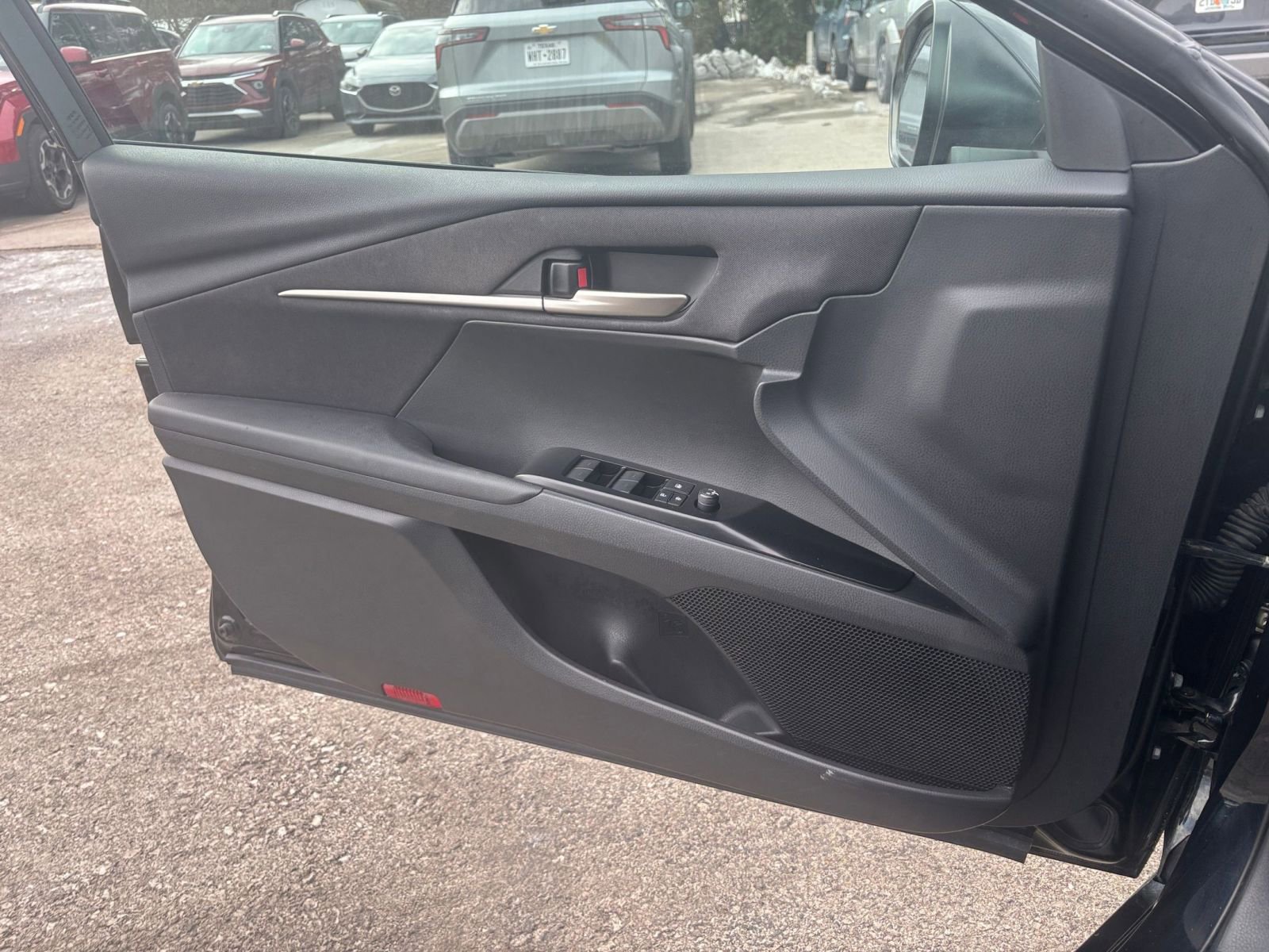 Used 2025 Toyota Camry LE image 20