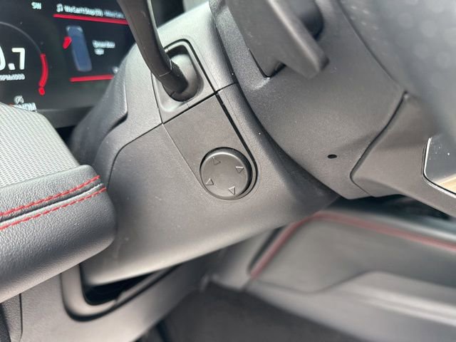 Used 2025 Ford Explorer ST image 33