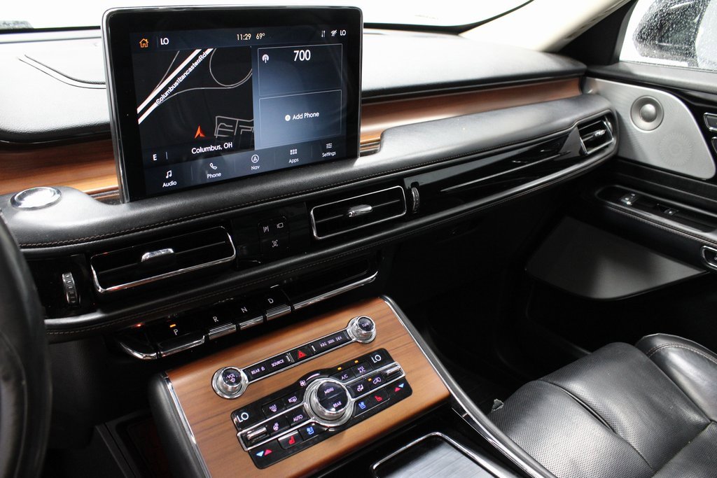 Used 2020 Lincoln Aviator Reserve w/ Equipment Group 201A image 32