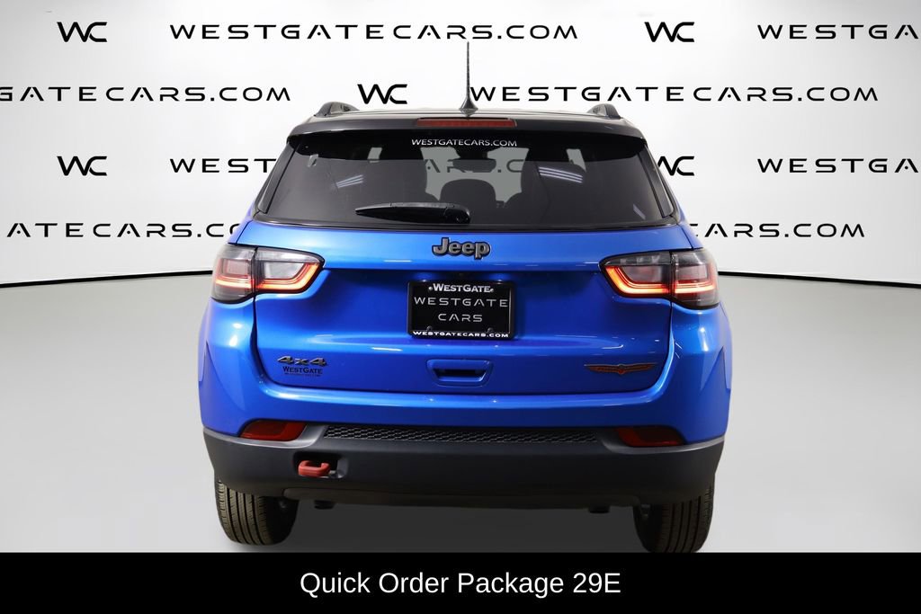 Used 2023 Jeep Compass Trailhawk w/ Trailhawk Elite Group image 4