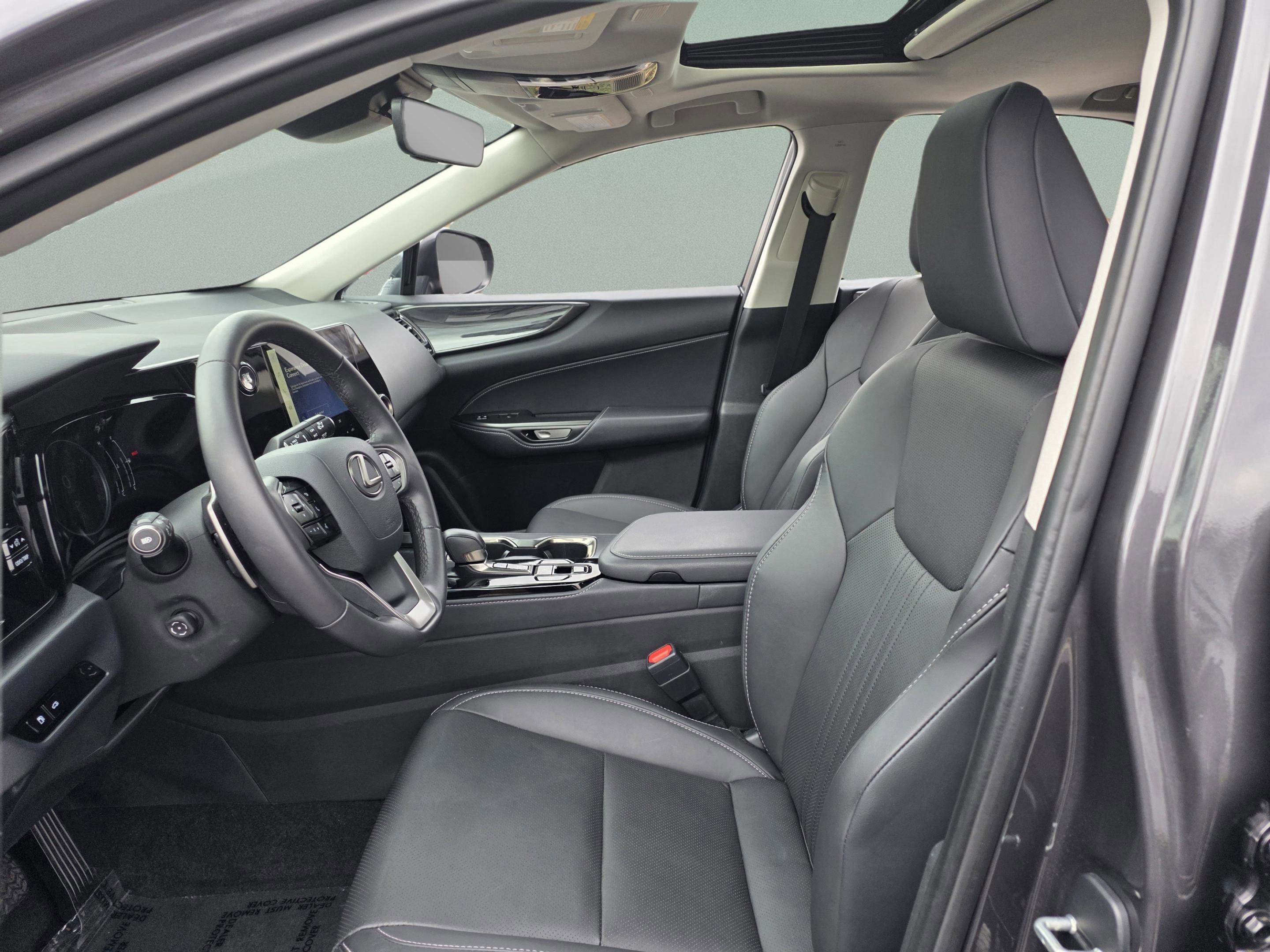 Certified 2025 Lexus NX 250 FWD w/ Towing Package (2000 Lbs) image 14