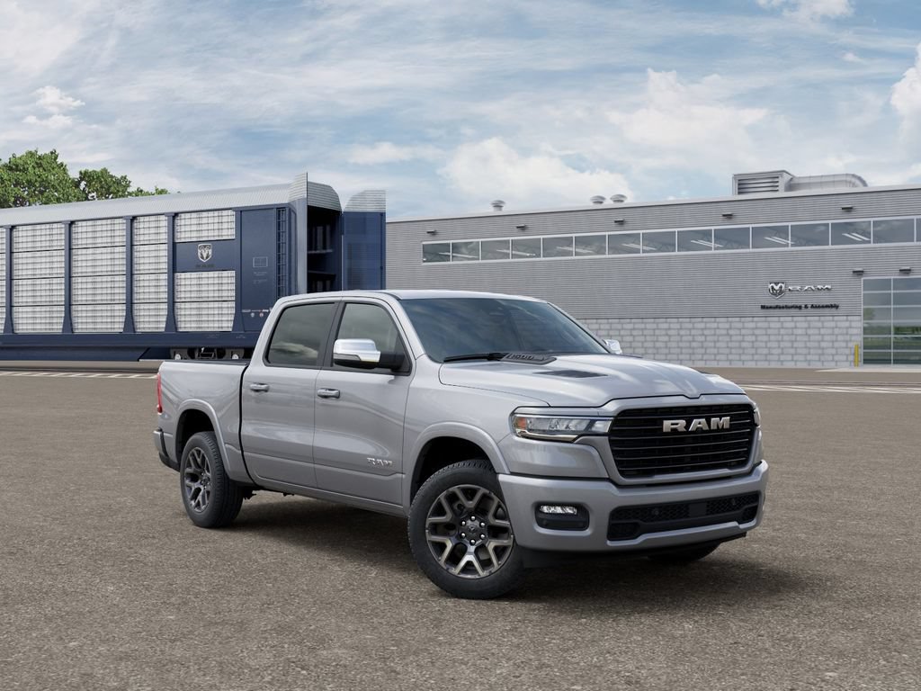 New 2025 RAM 1500 Laramie w/ Sport Appearance Package AWD/4WD image 5