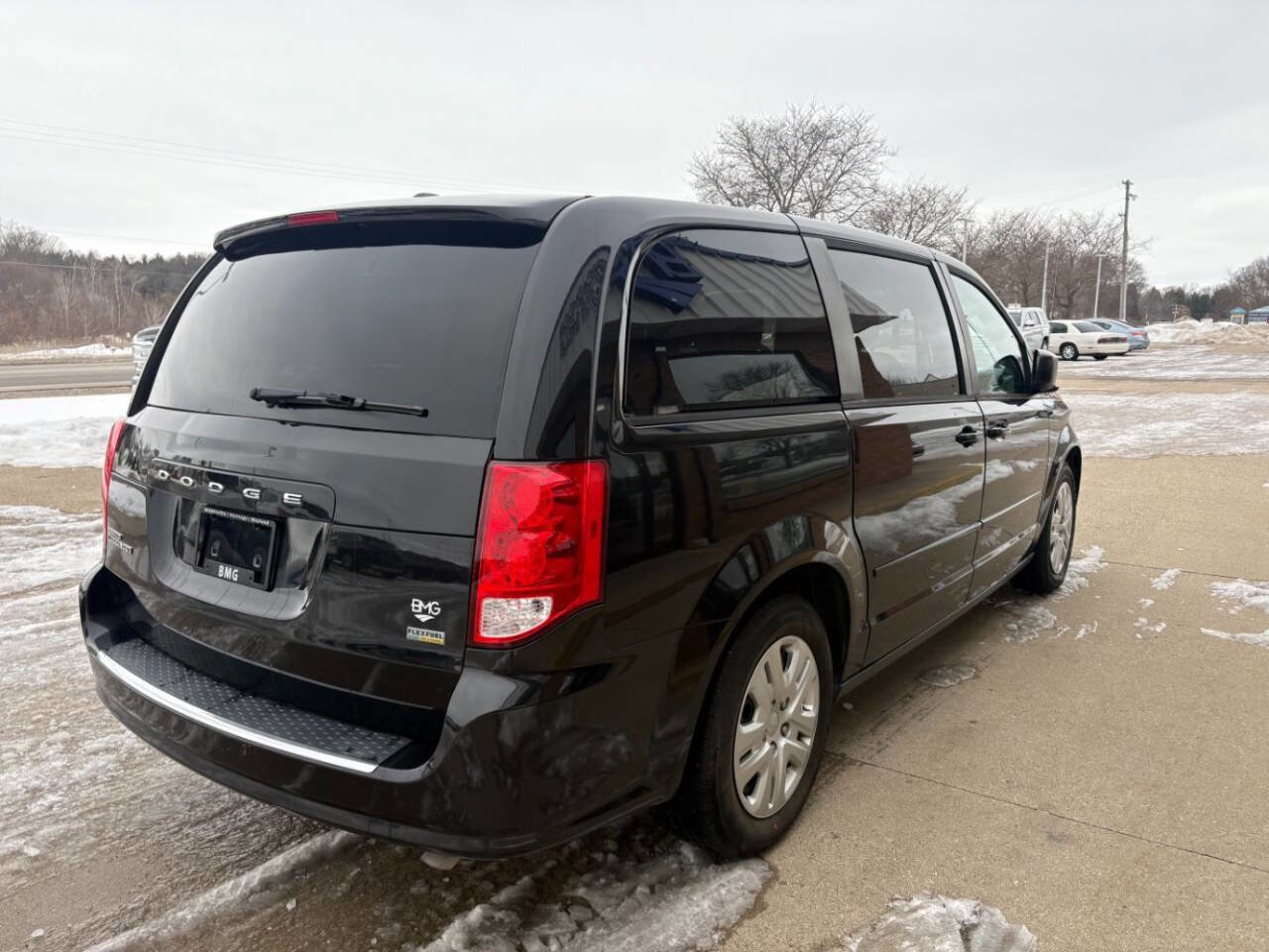 Used 2016 Dodge Grand Caravan SE w/ Quick Order Package 29E SE image 5