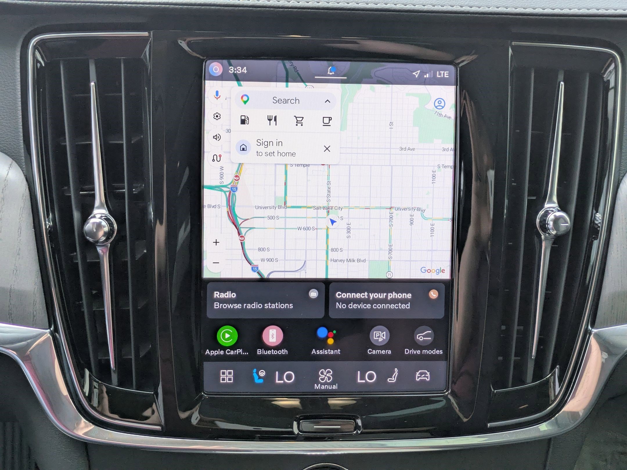 Used 2025 Volvo V90 B6 Cross Country Ultra w/ Protection Package Premier image 22