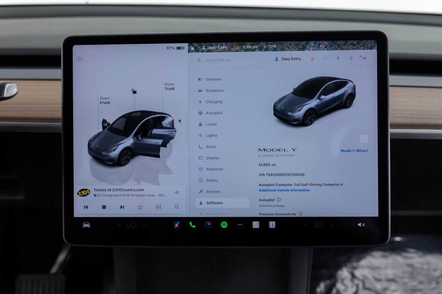 Used 2025 Tesla Model Y Long Range RWD image 34
