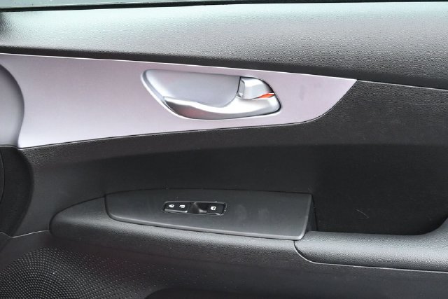 Used 2024 Kia Forte LXS FWD image 35