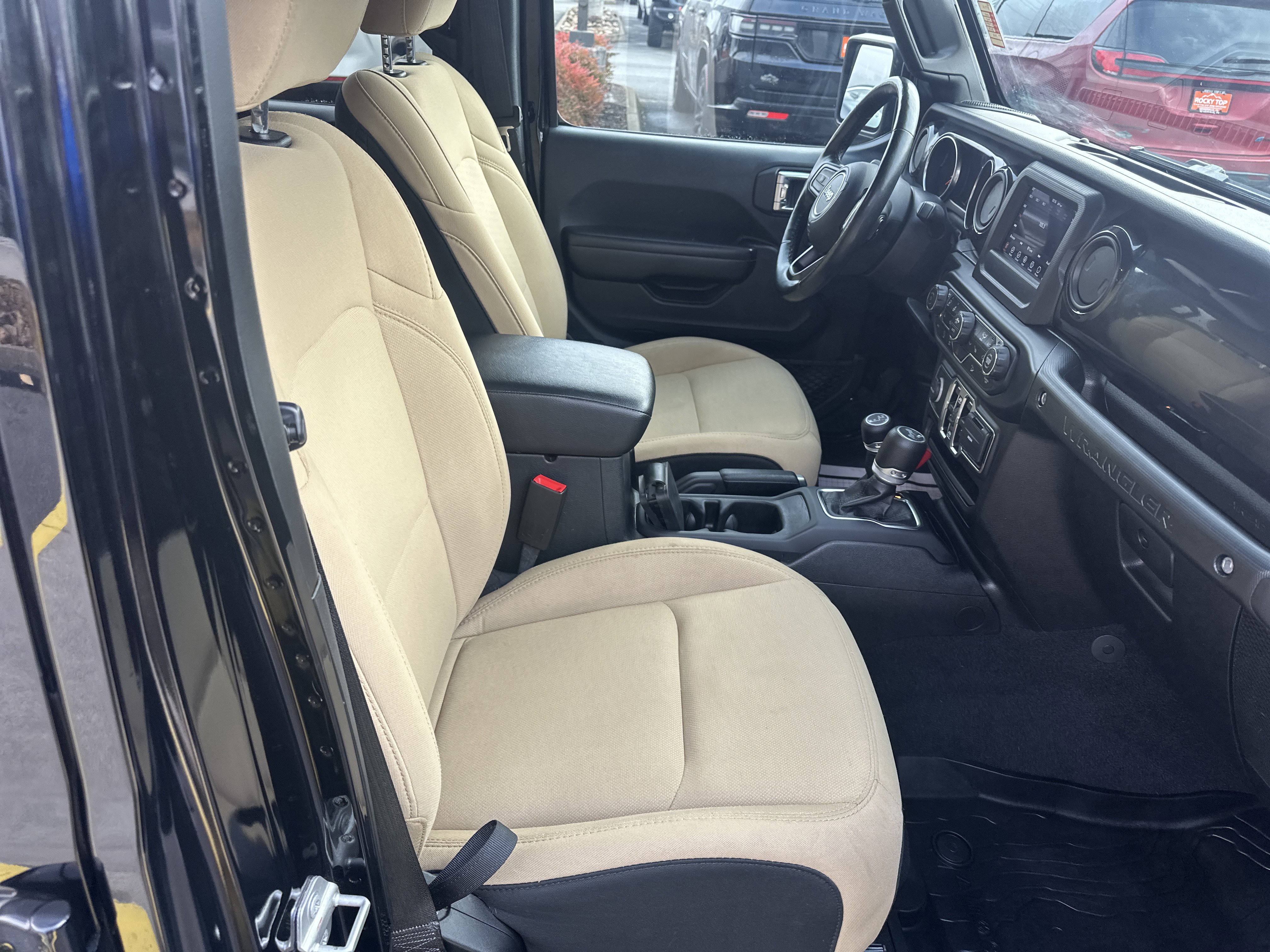 Used 2020 Jeep Wrangler Unlimited Sport image 31