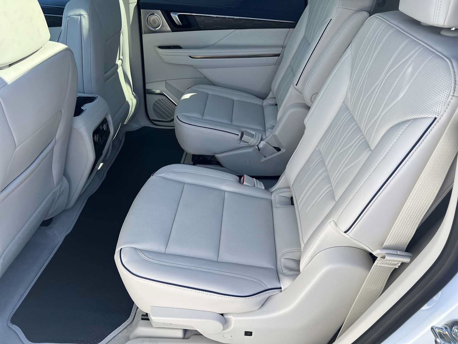New 2026 Buick Enclave Avenir w/ Super Cruise Package FWD image 20