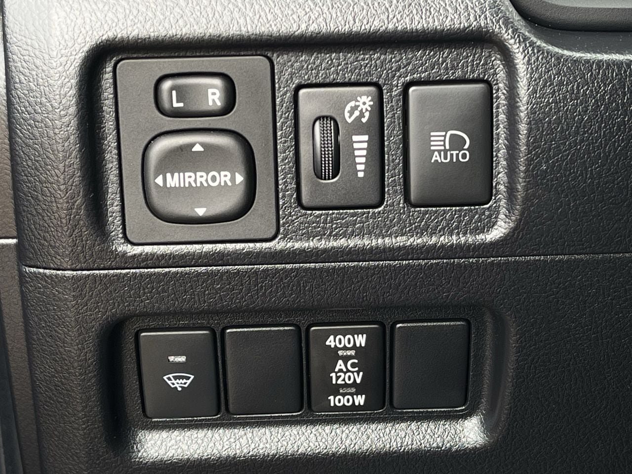 Used 2021 Toyota 4Runner Venture w/ Moonroof Package AWD/4WD image 20