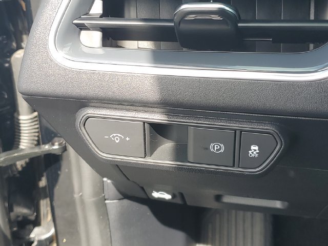 Certified 2025 Kia K4 GT-Line w/ GT-Line Premium Package FWD image 18