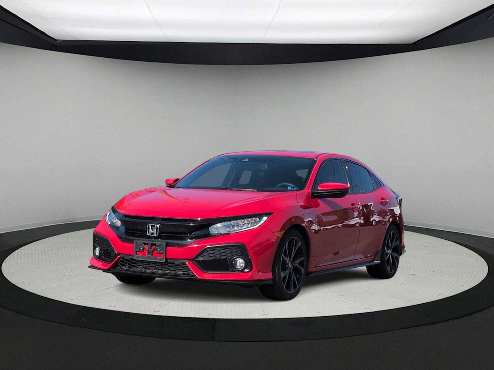 Used 2018 Honda Civic Sport Touring image 4
