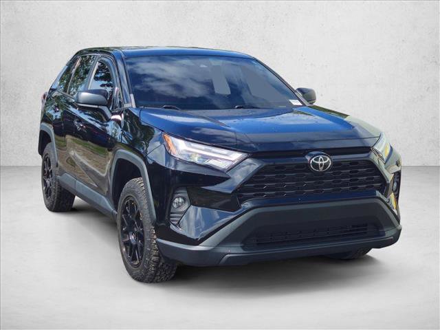 Used 2023 Toyota RAV4 LE FWD image 3