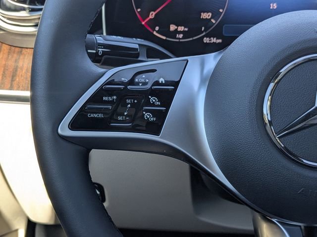 Used 2025 Mercedes-Benz C 300 4MATIC Sedan image 27