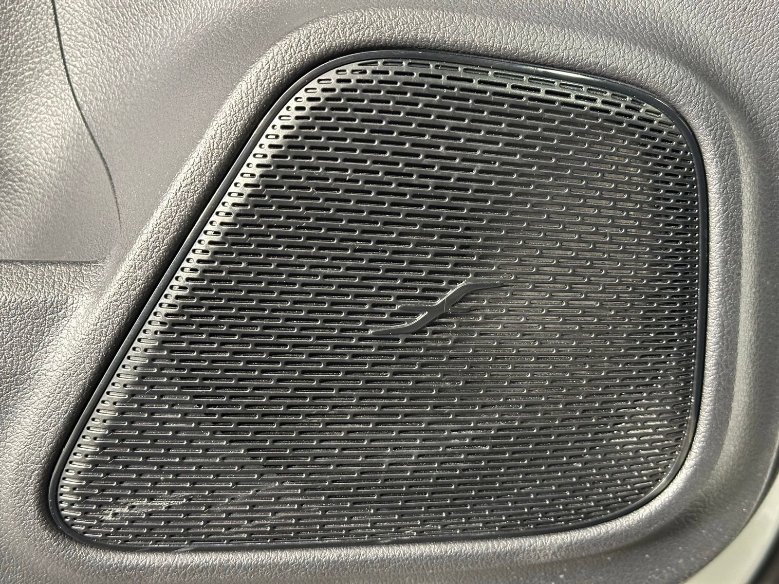 Used 2023 Mercedes-Benz EQB 300 300 w/ Exclusive Package image 21