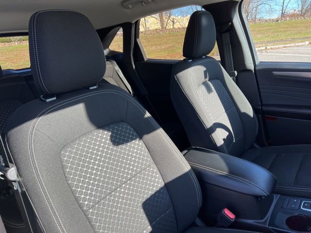 Used 2023 Ford Escape Active image 35