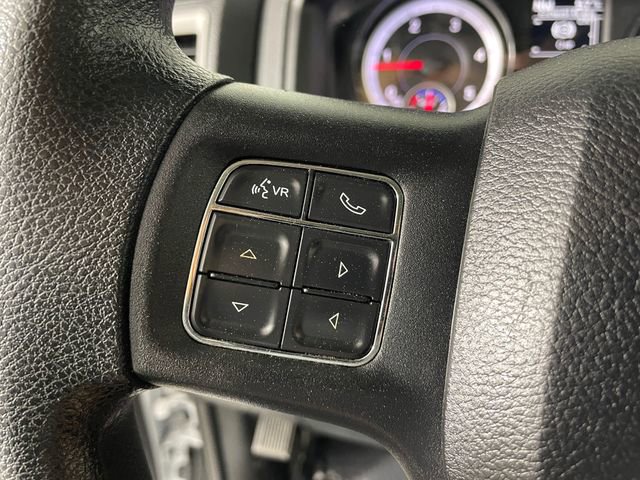 Used 2015 RAM 2500 Tradesman w/ Chrome Appearance Group RWD image 11