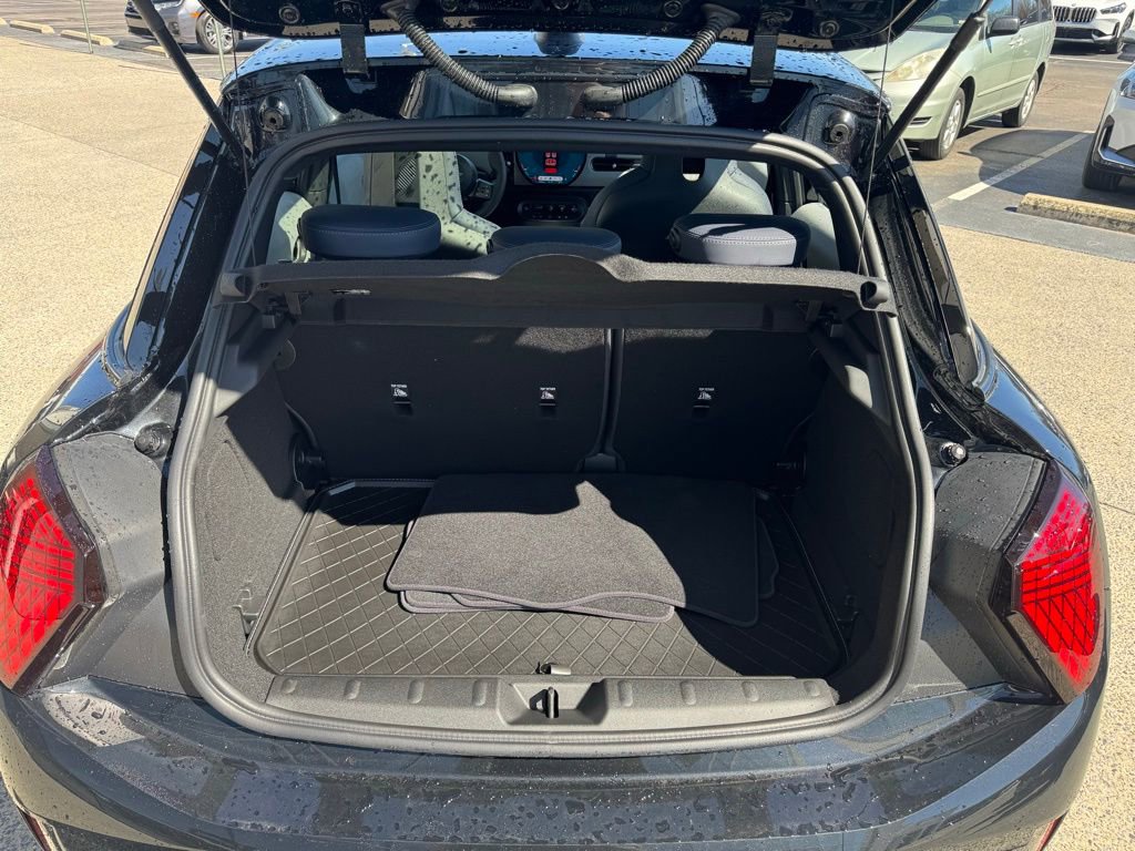 New 2026 MINI Cooper 4-Door Hardtop image 5