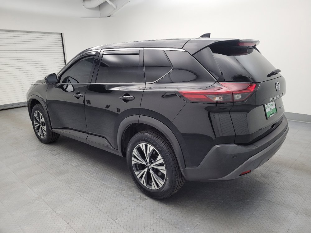 Used 2021 Nissan Rogue SV AWD/4WD image 3