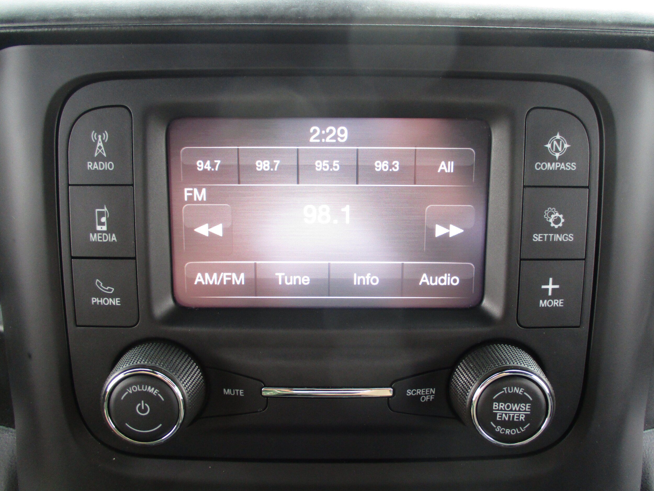 Used 2022 RAM 1500 Big Horn AWD/4WD image 24