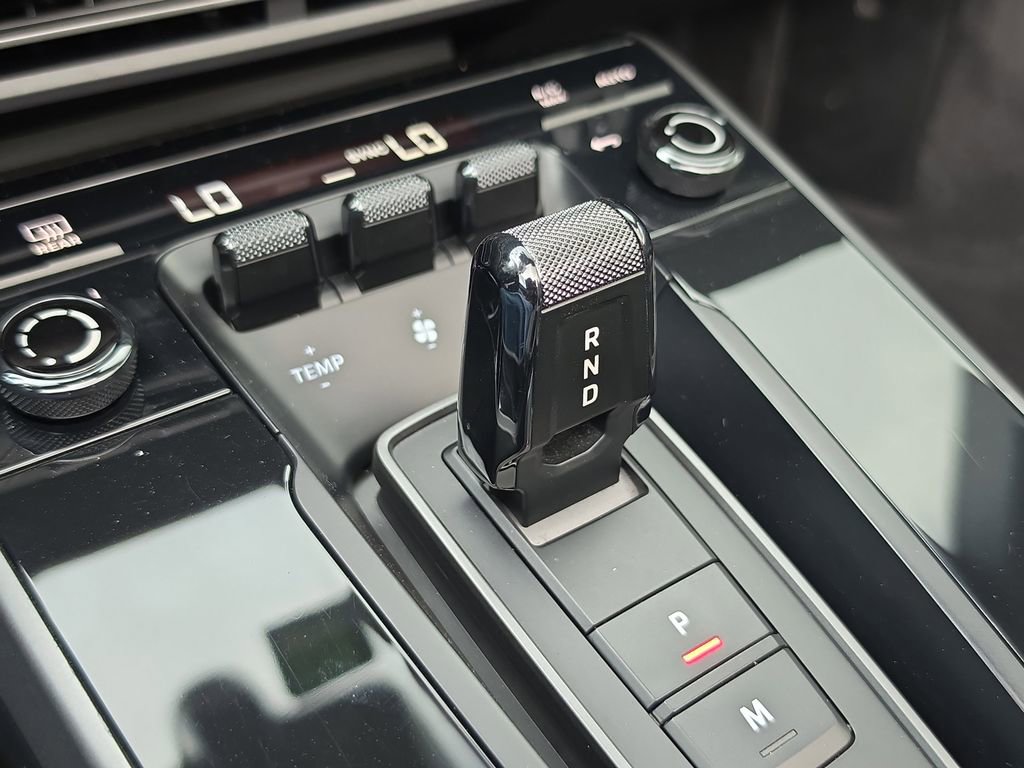 Used 2023 Porsche 911 Carrera S w/ Sport Package image 26