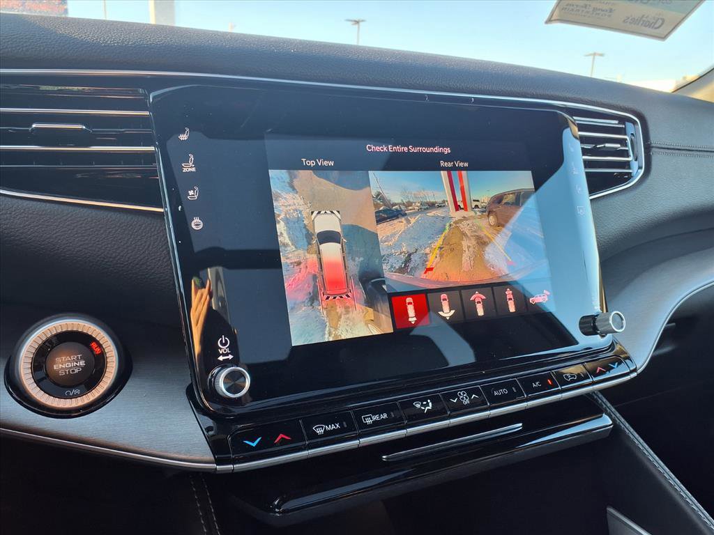 New 2025 Jeep Wagoneer L Series II w/ Convenience Group I image 12